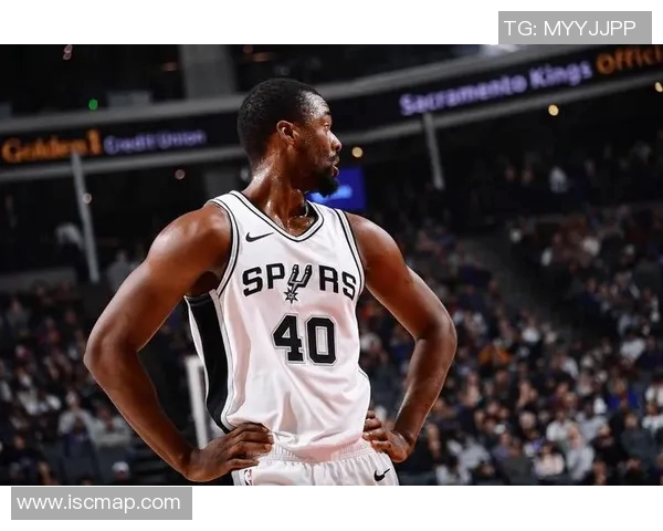 文班亚马新赛季表现惊艳场均数据引领新秀竞争格局 文班亚马新赛季表现惊艳场均数据引领新秀竞争格局