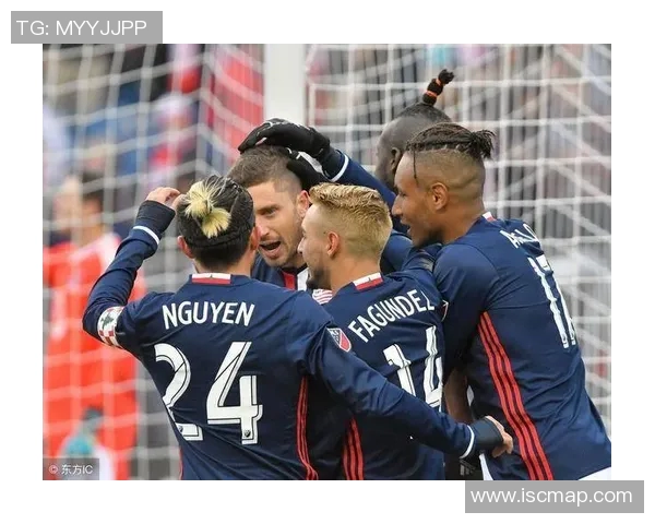 新英格兰革命与白帽的对决:一场关于创新与传统的较量 新英格兰革命与白帽的对决:一场关于创新与传统的较量