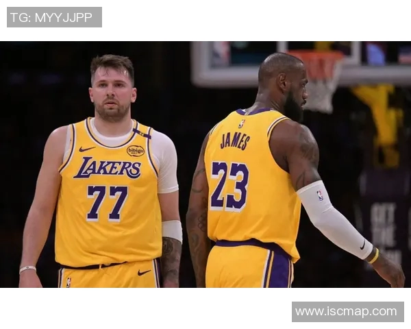 湖人对决热火谁能在这场激烈比赛中笑到最后分析与预测