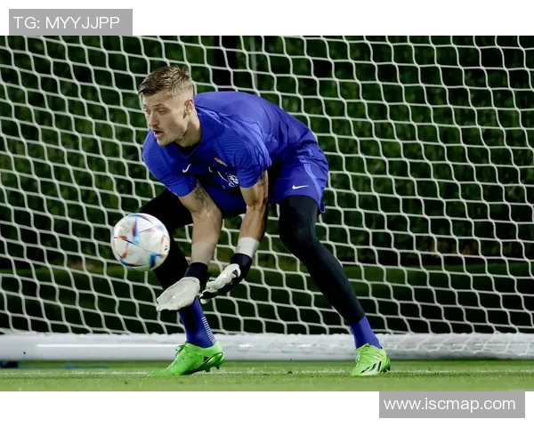 荷兰队与卢森堡展开激烈对决谁能在这场比赛中笑到最后